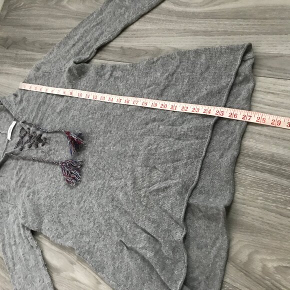 Subtle Luxury Cashmere Sweater Hooded Long Sleeve Kangaroo Pockets Womens S/M - Picture 7 of 8